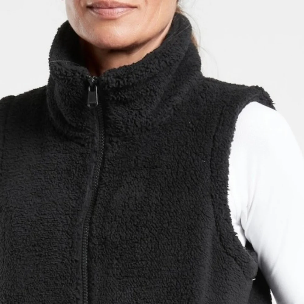 Athleta Plus Size Black High Collar Zip-Up Winter Fuzzy Sherpa Tugga Vest 3X - Picture 5 of 11